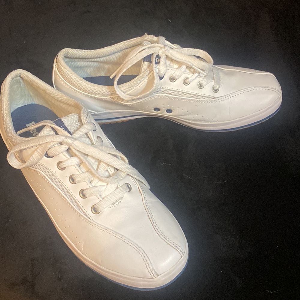 White Keds. - Picture 3 of 4